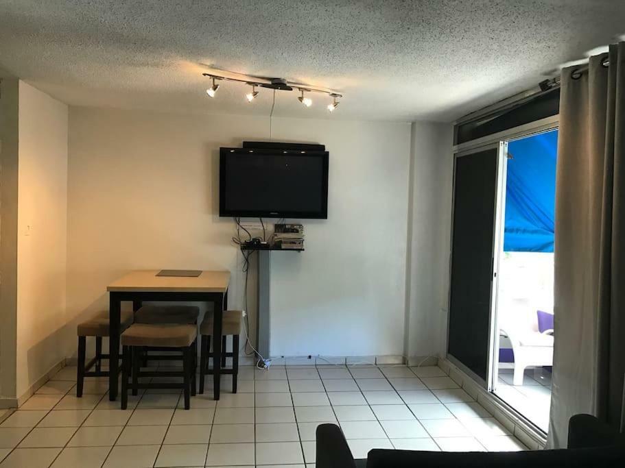 Non Stop Party Apartment Condo سان خوان المظهر الخارجي الصورة