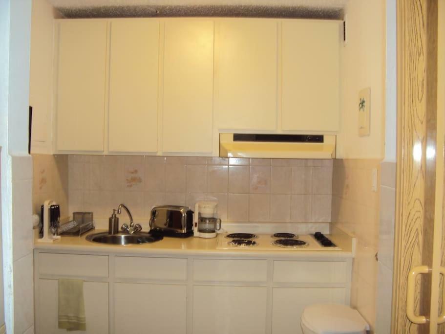 Non Stop Party Apartment Condo سان خوان المظهر الخارجي الصورة